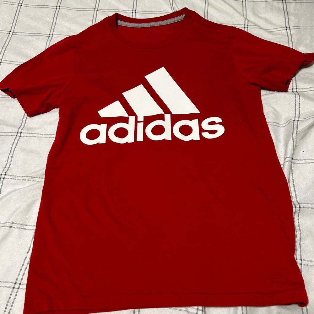 Adidas T-Shirt